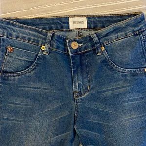 Hudson jeans size 14 girls/juniors. Skinny jeans